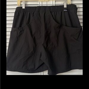 Patagonia Women’s Quick Drying Athletic Black Shorts Size 14